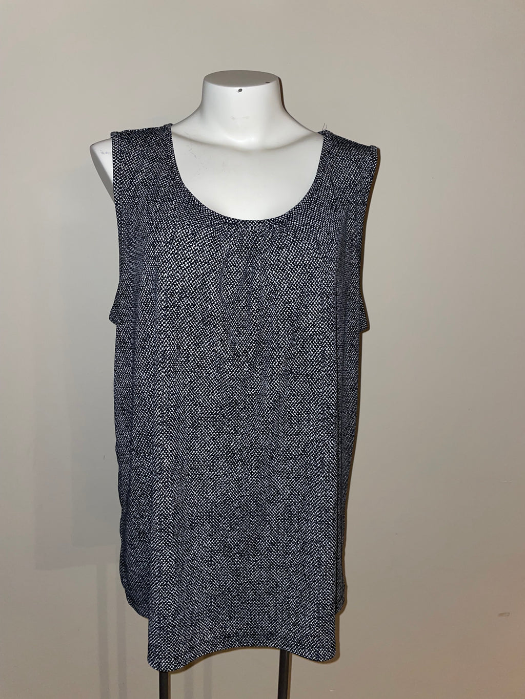 Lands End Size 18 tank