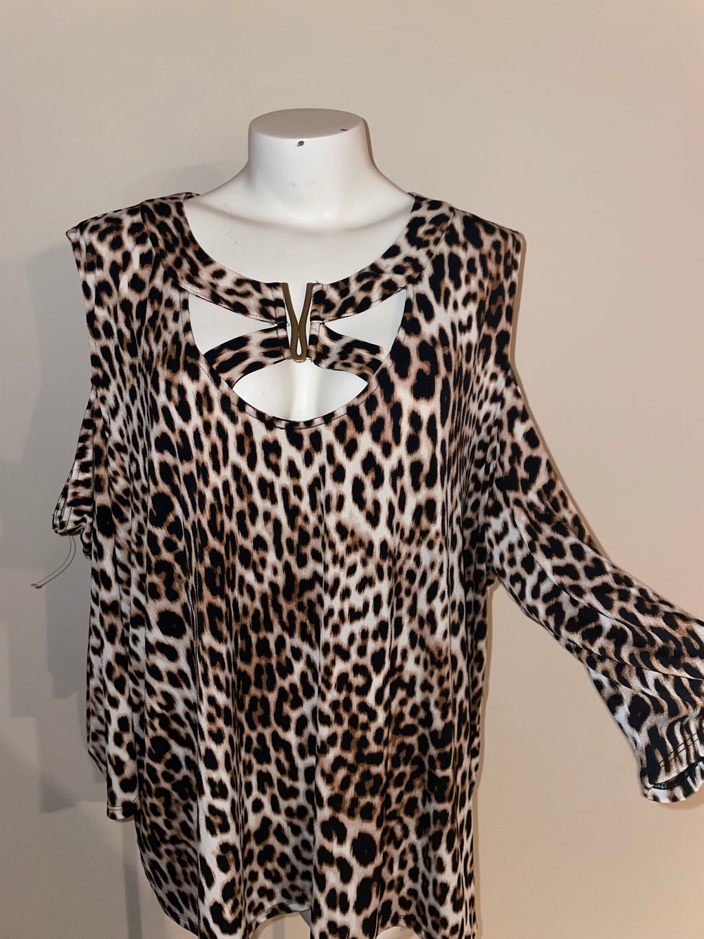 Leopard, cold shoulder SIZE 3X blouse