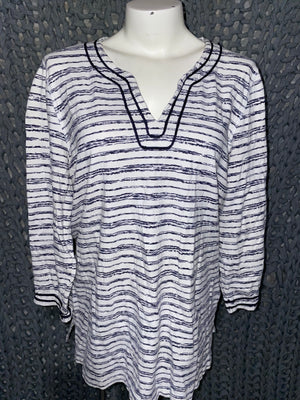 Chicos SIZE 2 (large) striped top
